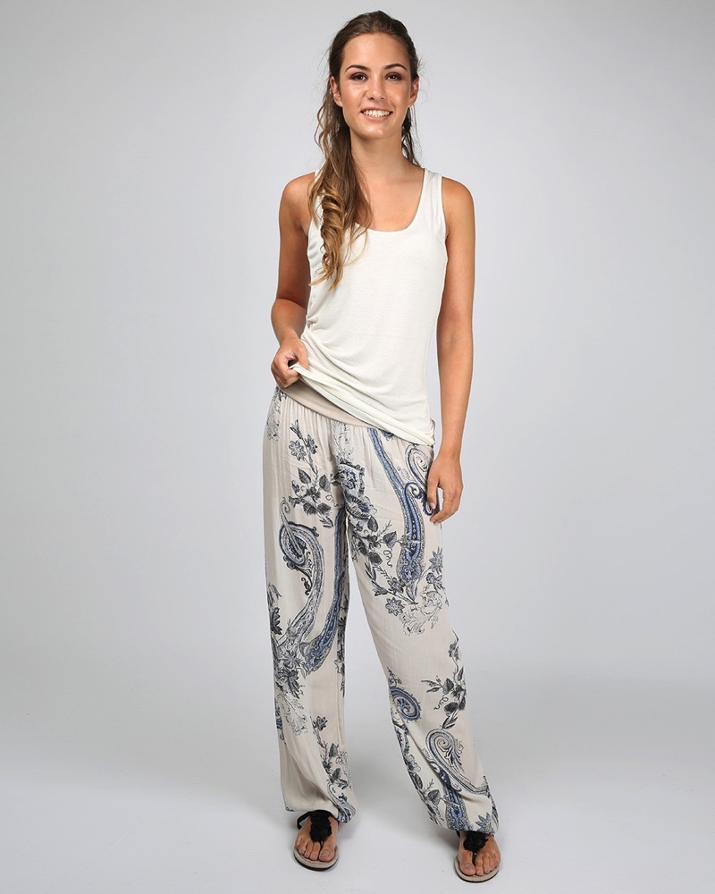 Fantasy Slouchies - LIGHT BEIGE 