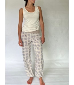 Light Beige Daisy Slouchies 