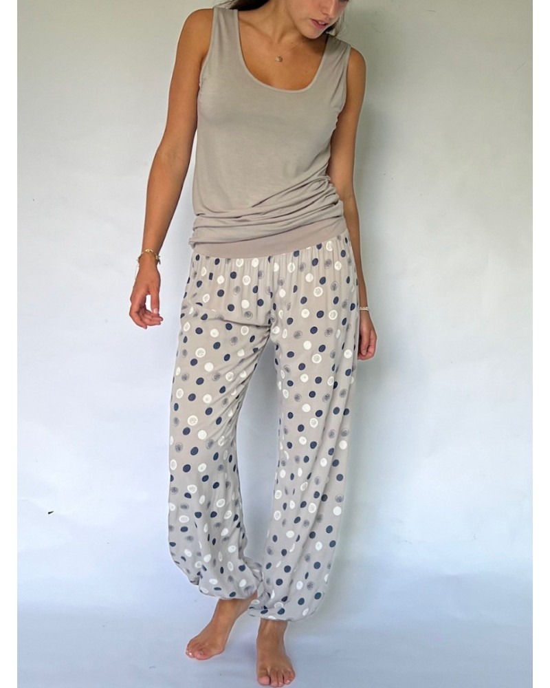 Light Beige Dots Slouchies